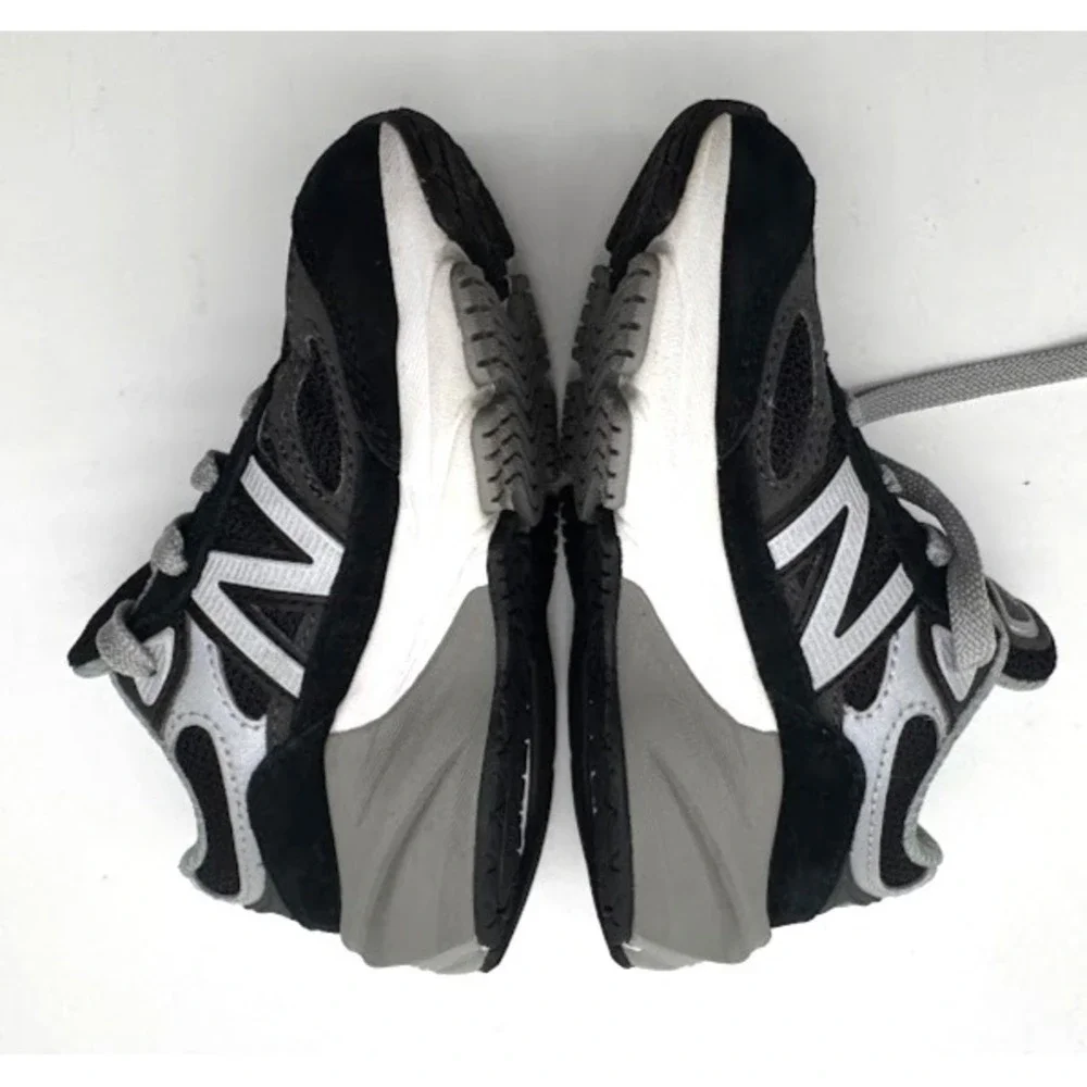 New Balance 990v6 Kids Black Gray Running Shoes IC990BK6 US 8C Toddler